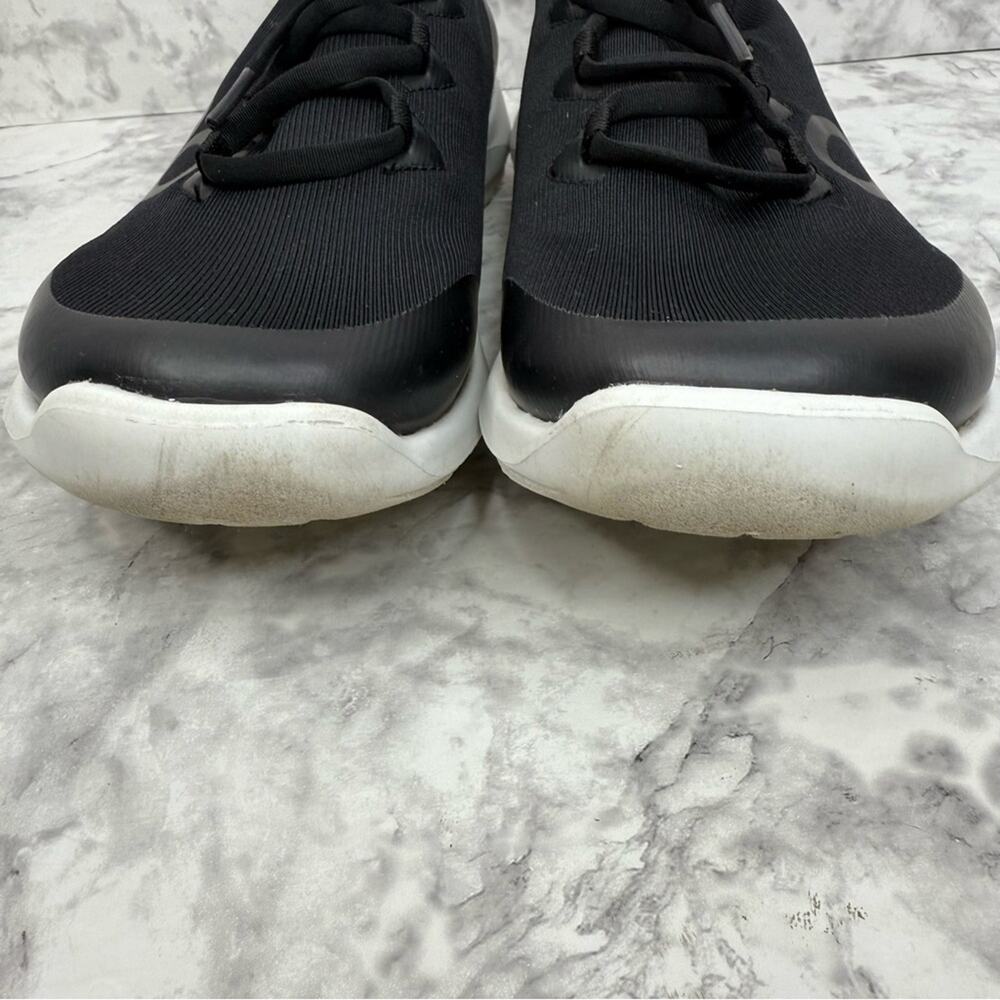 OOFOS OOmg Women’s  Sz 10 Sport Low Shoe White/Black Comfortable Lightweight - Picture 9 of 13